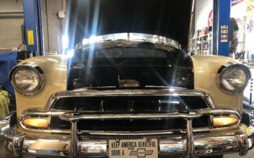 Chevrolet-Deluxe-1952-Brown-12