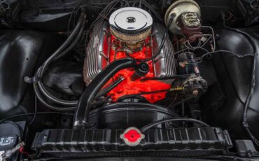 Chevrolet-El-Camino-1960-2-Door-13