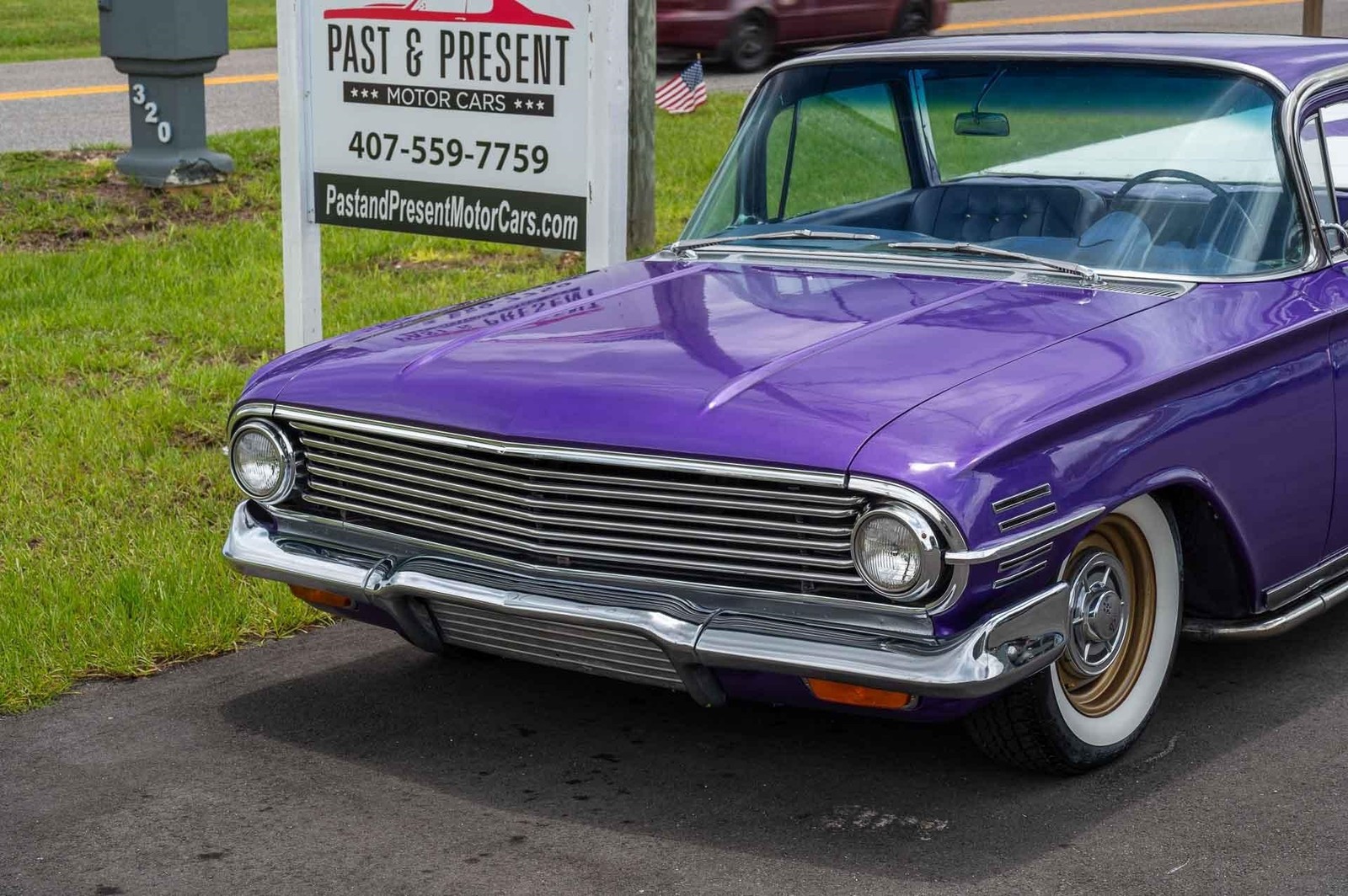 Chevrolet-El-Camino-1960-2-Door-23