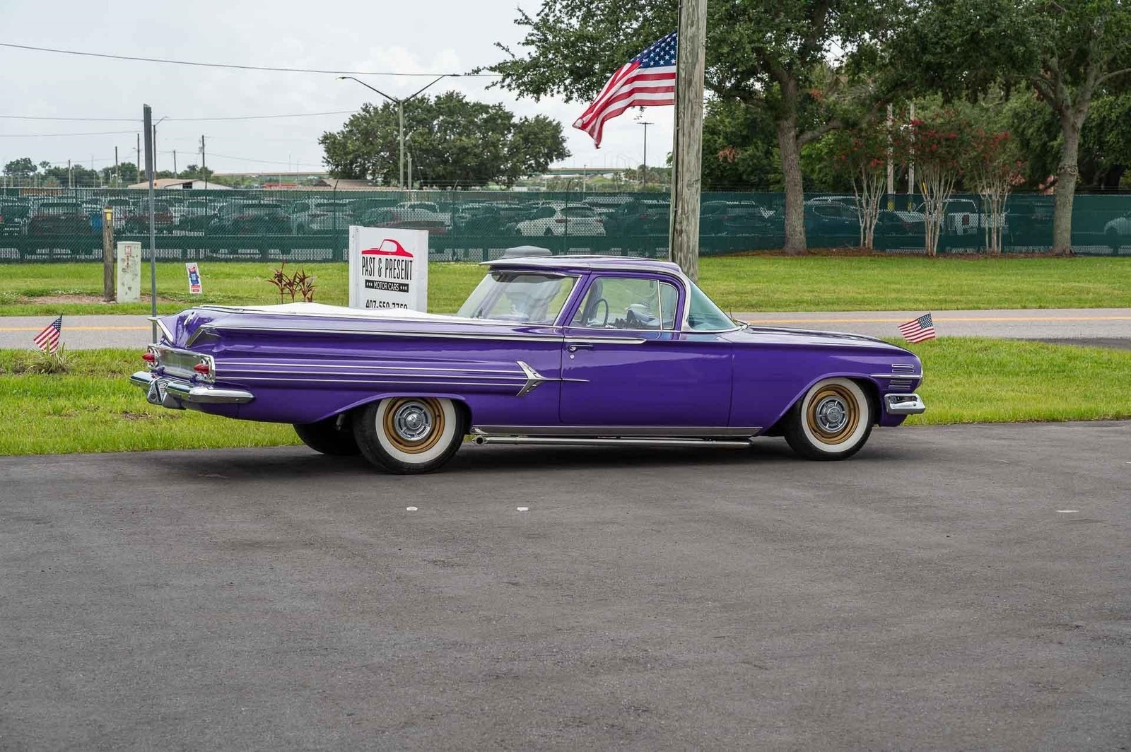 Chevrolet-El-Camino-1960-2-Door-33