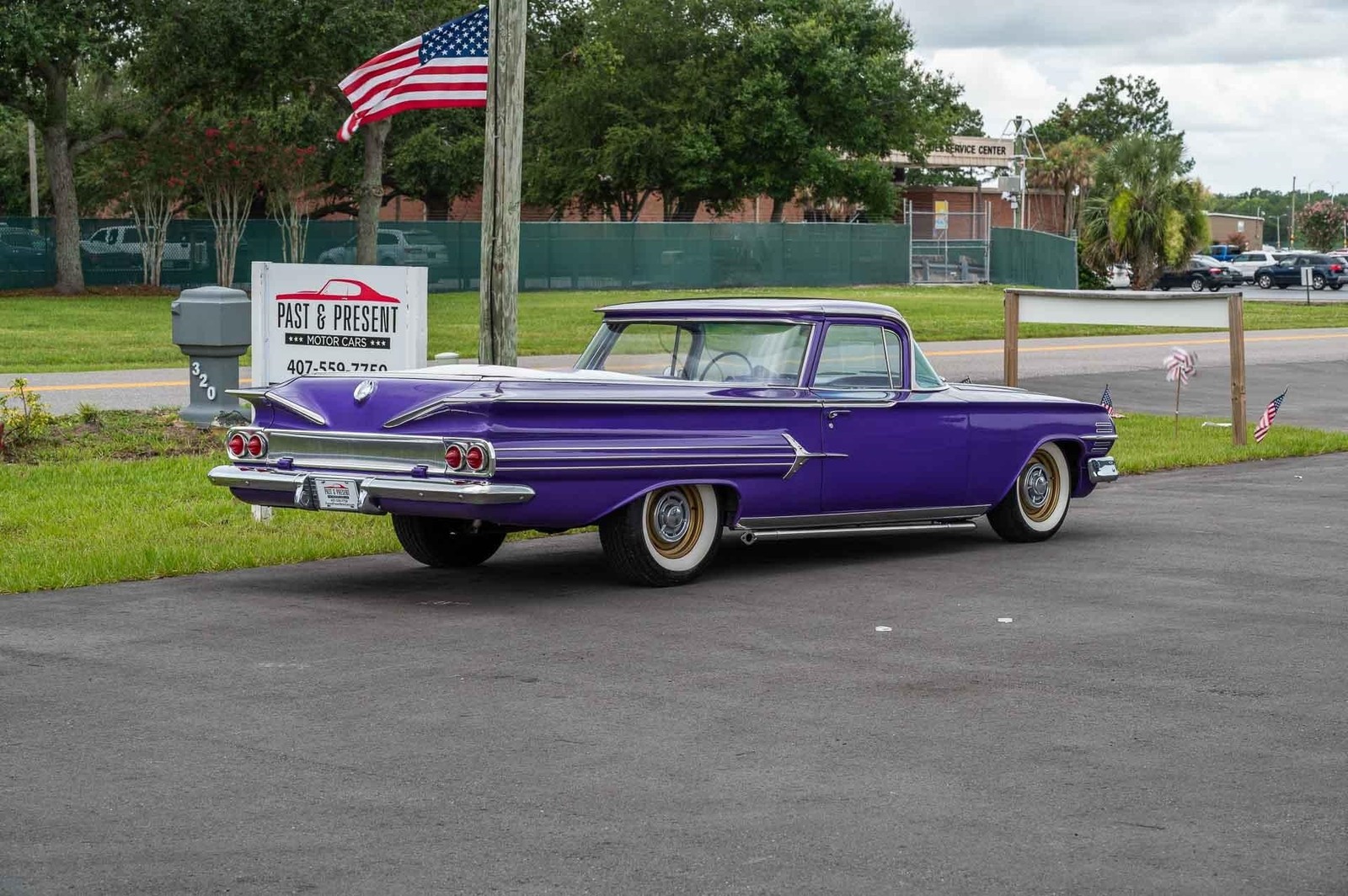 Chevrolet-El-Camino-1960-2-Door-5