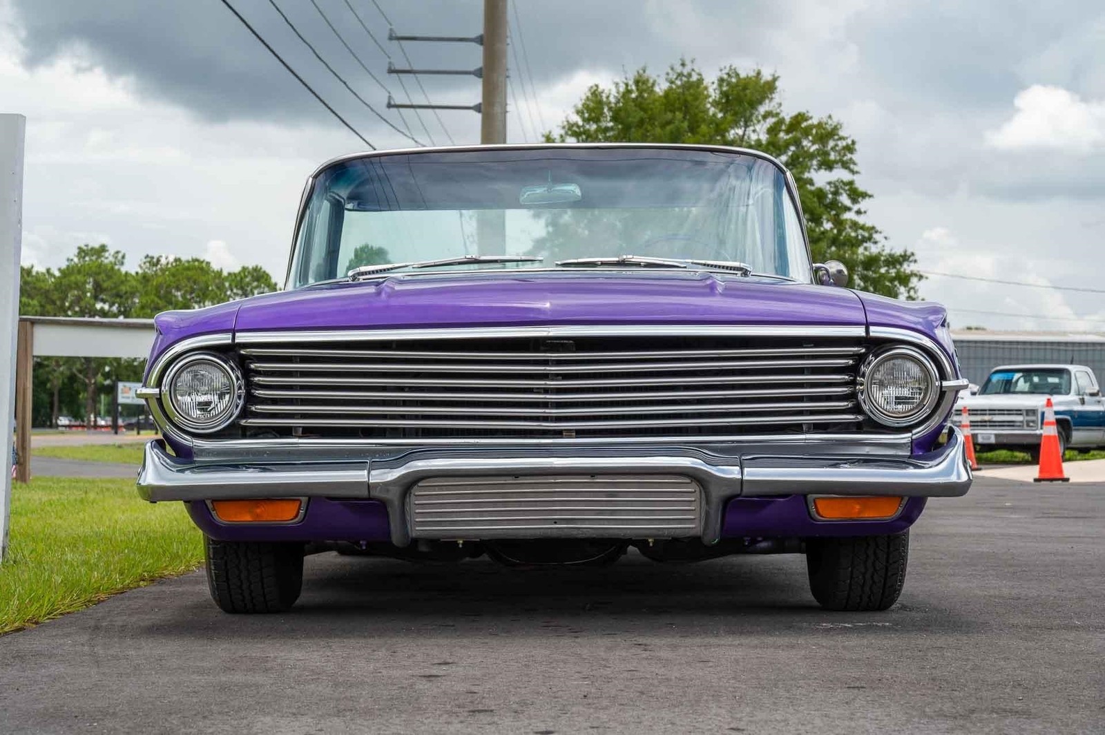 Chevrolet-El-Camino-1960-2-Door-9