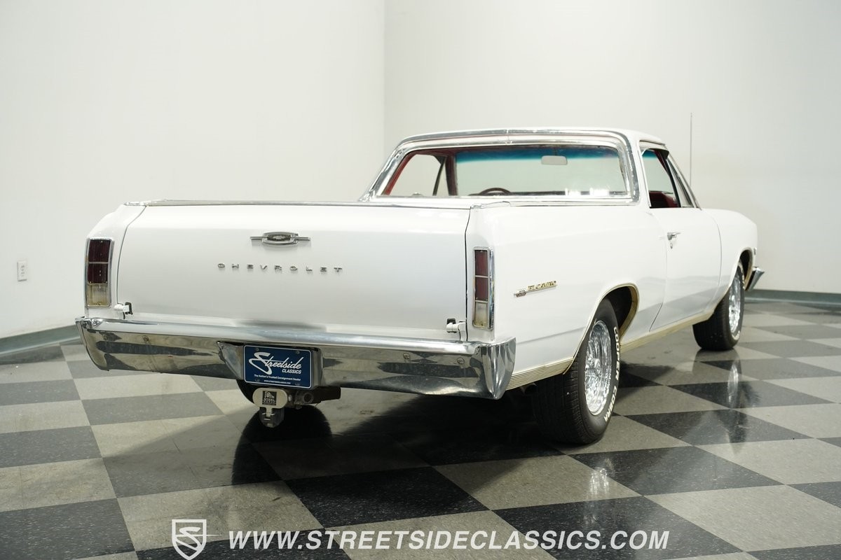 Chevrolet-El-Camino-1966-Pickup-Truck-11
