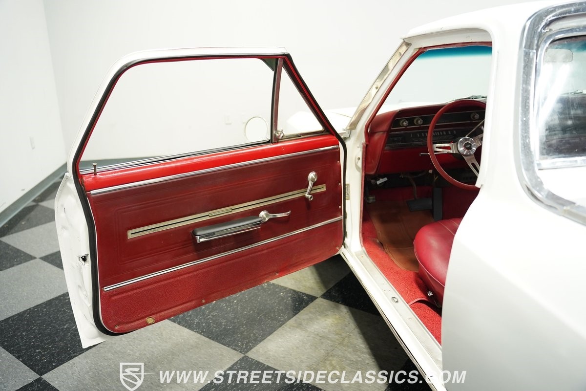 Chevrolet-El-Camino-1966-Pickup-Truck-35