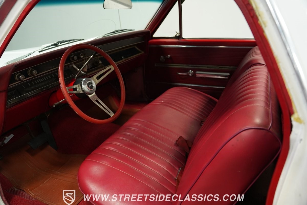 Chevrolet-El-Camino-1966-Pickup-Truck-4