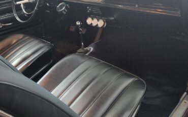 Chevrolet-El-Camino-1966-Sedan-6