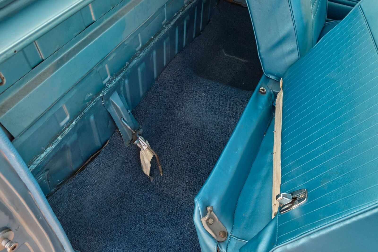 Chevrolet-El-Camino-1967-2-Door-19