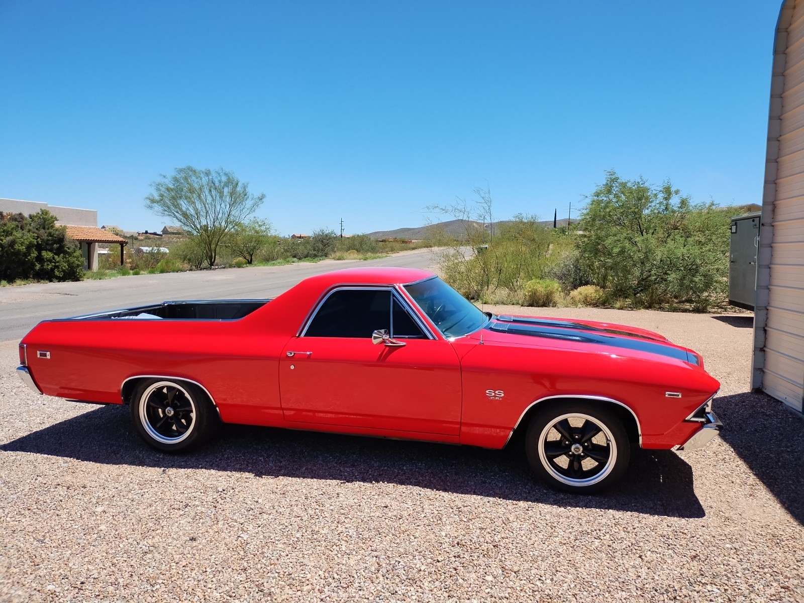 Chevrolet-El-Camino-1969-2