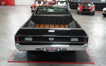 Chevrolet-El-Camino-1969-Truck-13
