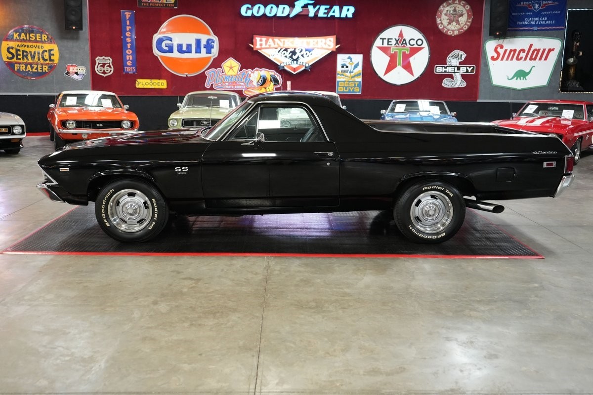 Chevrolet-El-Camino-1969-Truck-2