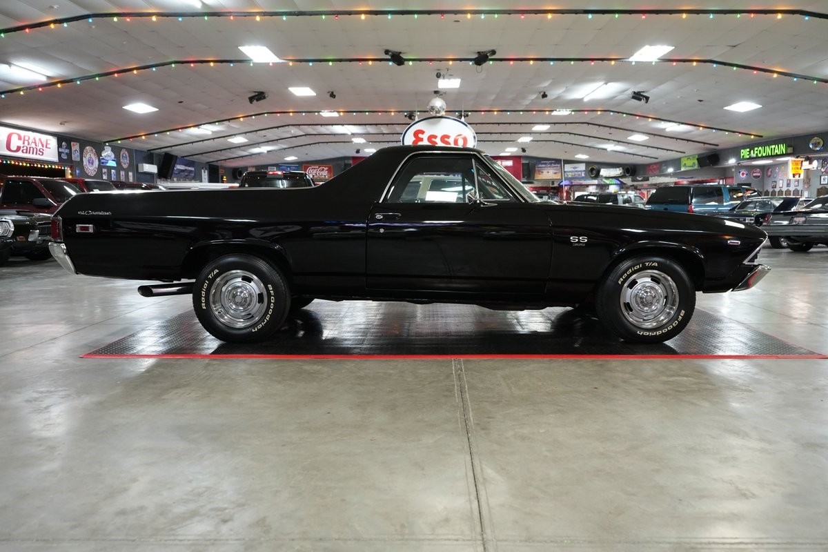 Chevrolet-El-Camino-1969-Truck-23