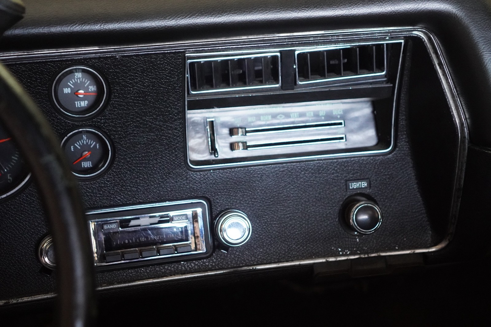 Chevrolet-El-Camino-1970-25