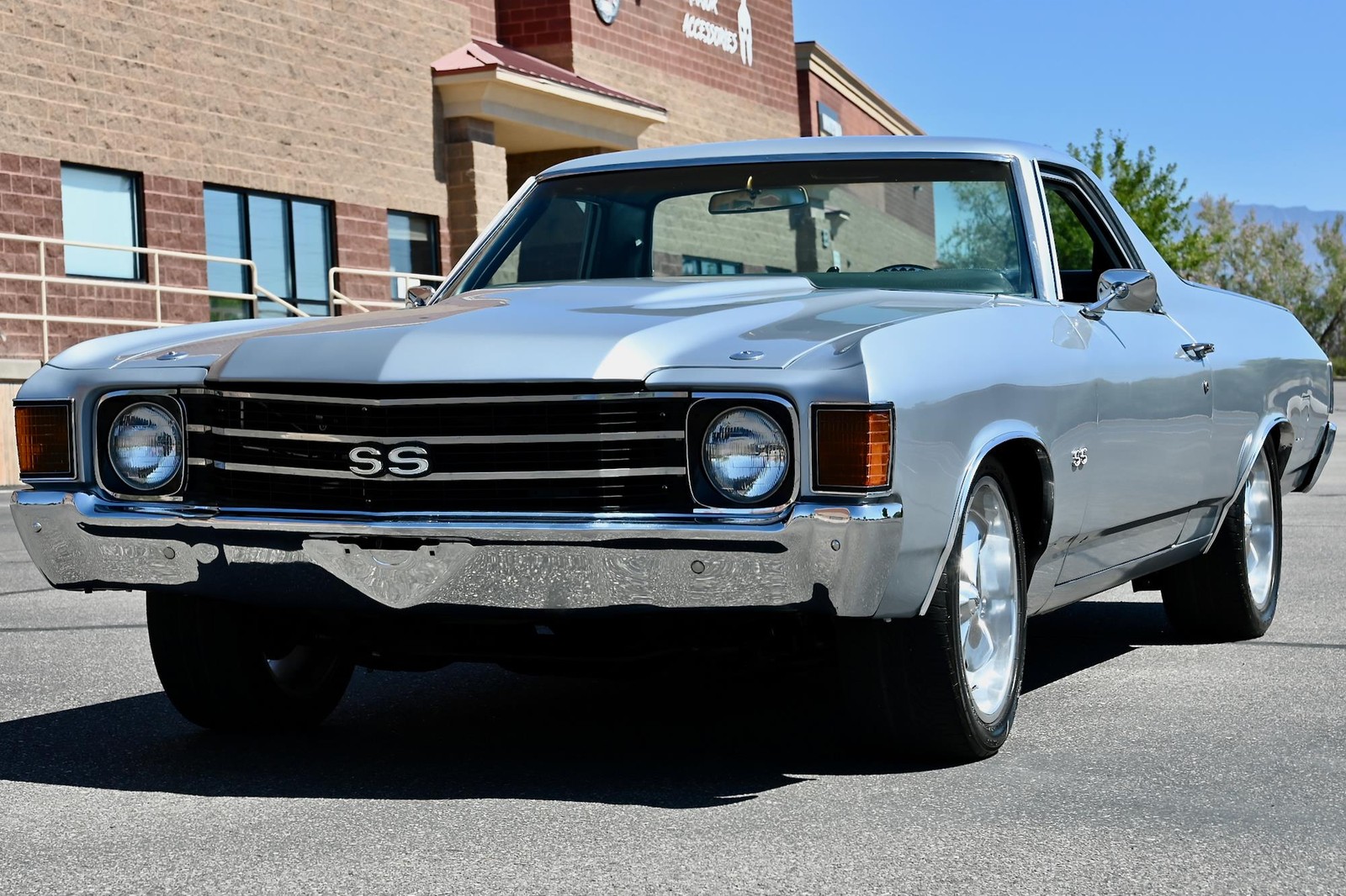 Chevrolet-El-Camino-1972-2