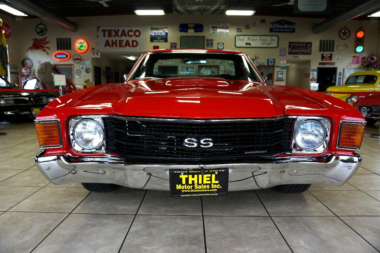 Chevrolet-El-Camino-1972-Classic-Car-12