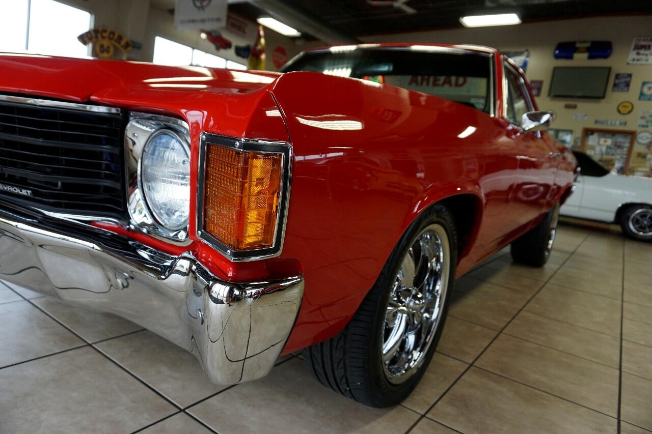 Chevrolet-El-Camino-1972-Classic-Car-15
