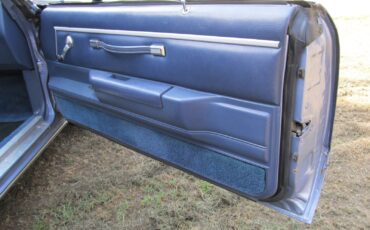 Chevrolet-El-Camino-1983-12