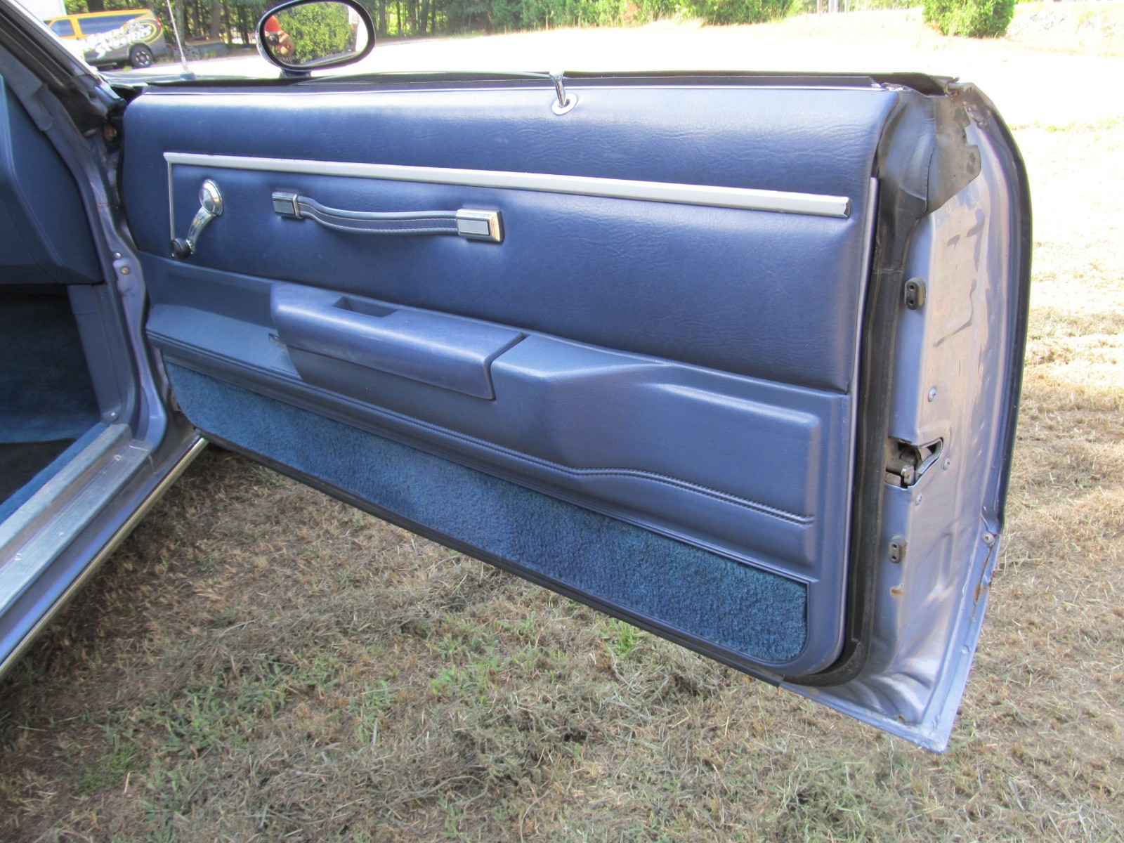 Chevrolet-El-Camino-1983-12