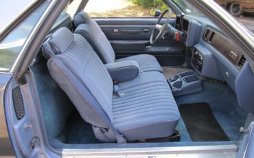 Chevrolet-El-Camino-1983-13