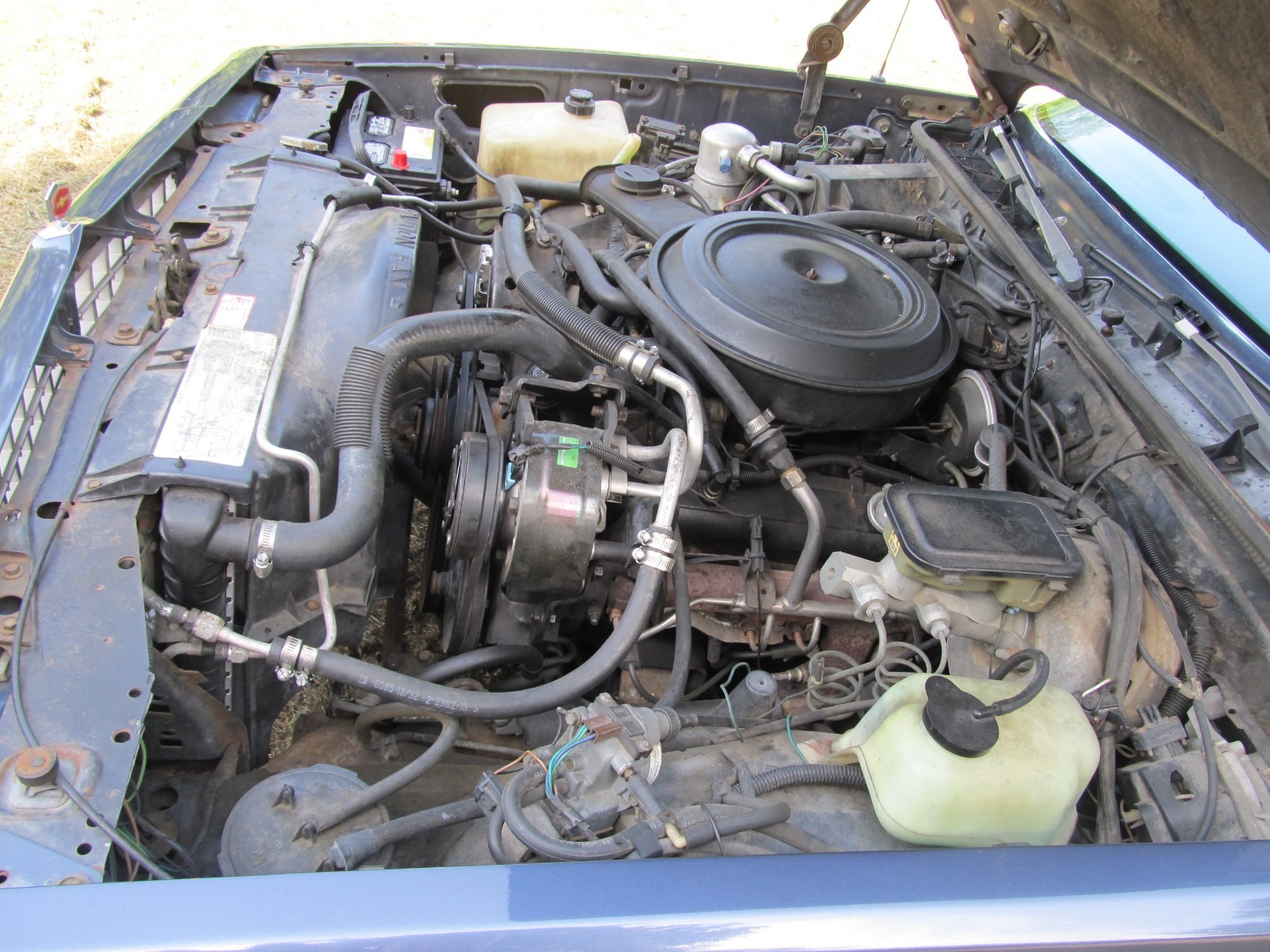 Chevrolet-El-Camino-1983-2