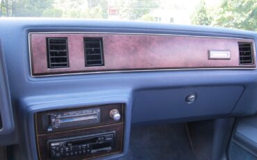 Chevrolet-El-Camino-1983-22