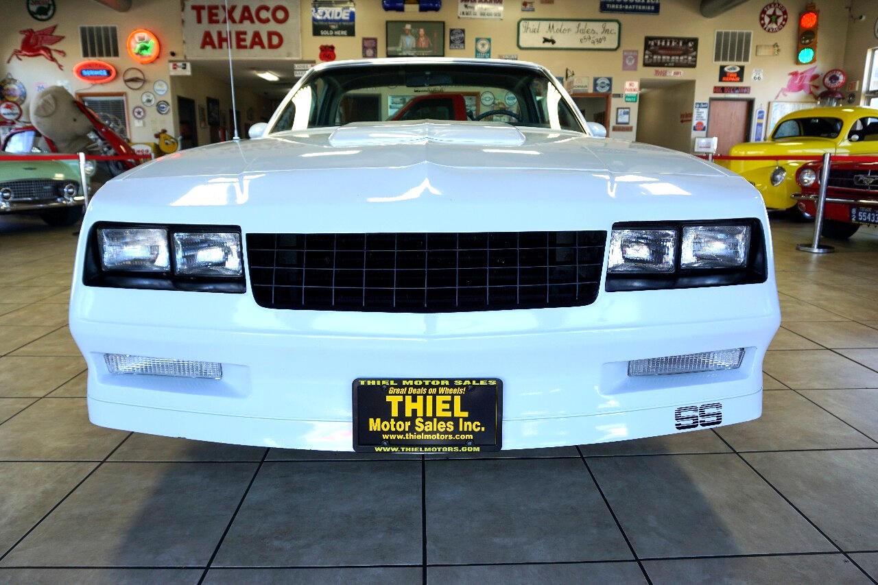 Chevrolet-El-Camino-1984-Truck-14