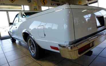 Chevrolet-El-Camino-1984-Truck-17