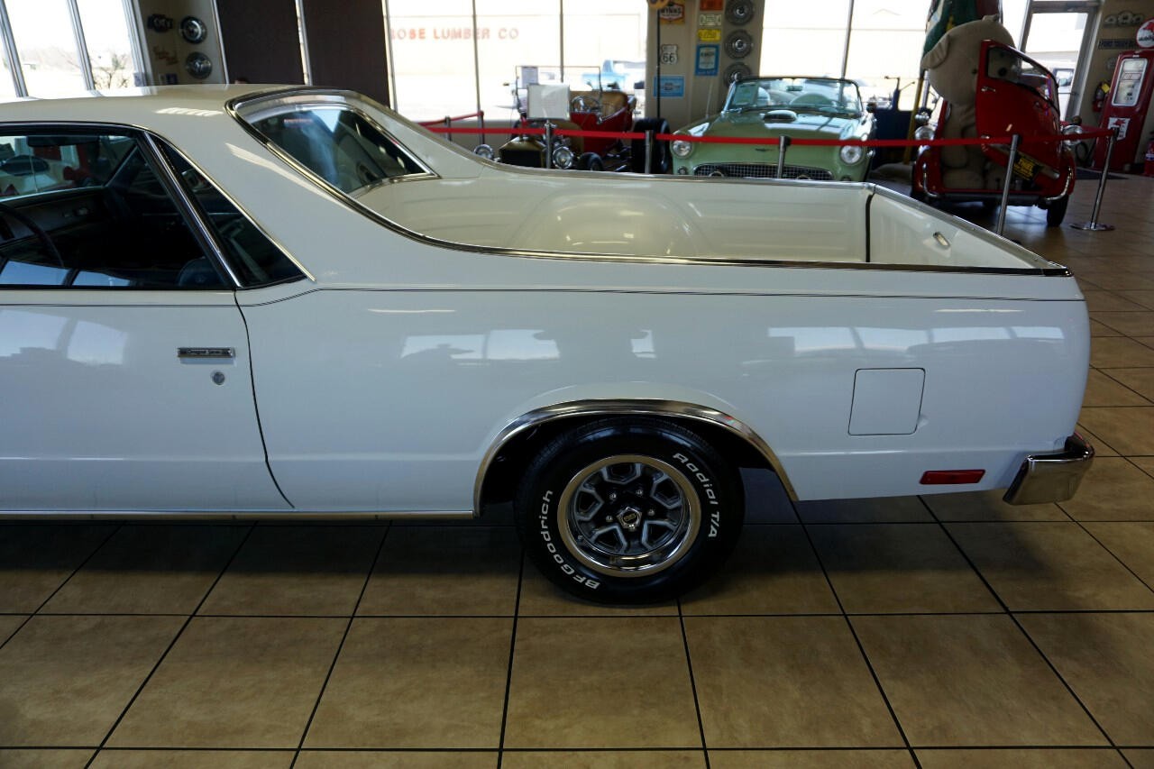 Chevrolet-El-Camino-1984-Truck-36
