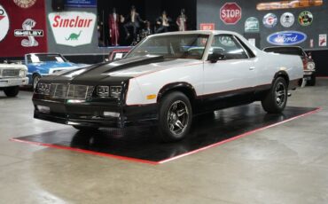 Chevrolet-El-Camino-1986-Truck-18
