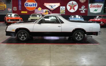 Chevrolet-El-Camino-1986-Truck-2