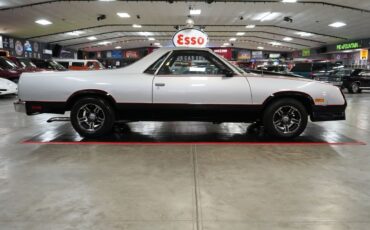 Chevrolet-El-Camino-1986-Truck-23