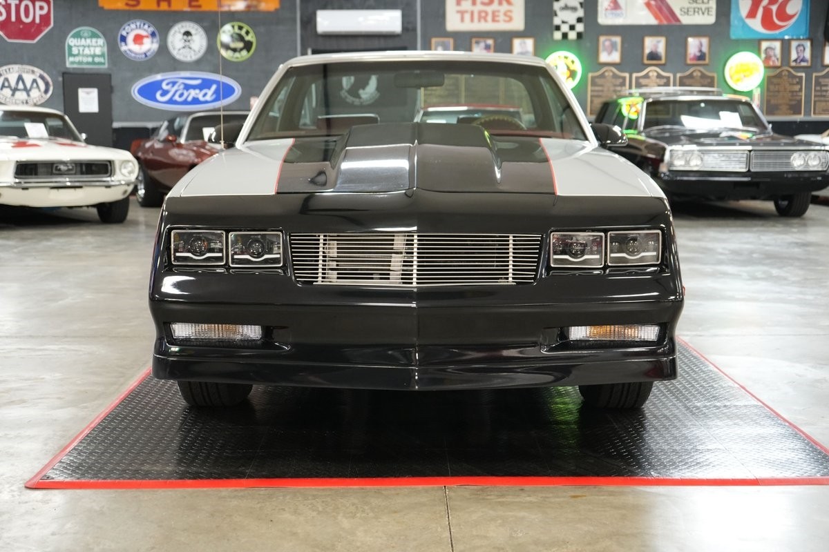Chevrolet-El-Camino-1986-Truck-25