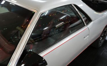 Chevrolet-El-Camino-1986-Truck-39