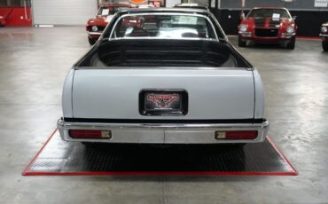 Chevrolet-El-Camino-1986-Truck-4