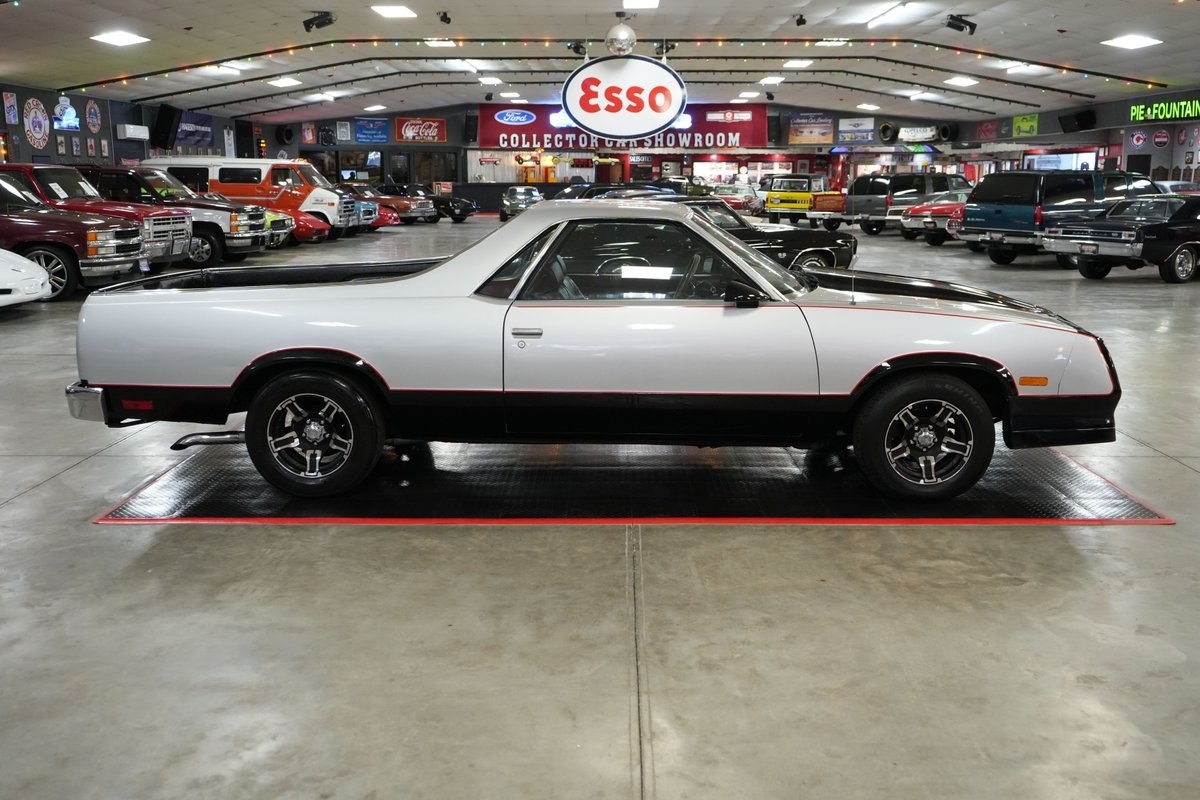 Chevrolet-El-Camino-1986-Truck-6
