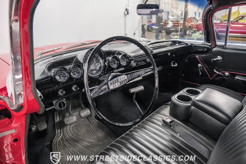 Chevrolet-El-camino-1960-Roman-Red-Black-40
