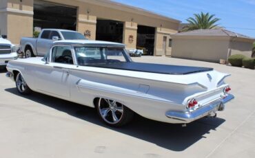 Chevrolet-El-camino-1960-white-black-14