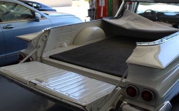 Chevrolet-El-camino-1960-white-black-7