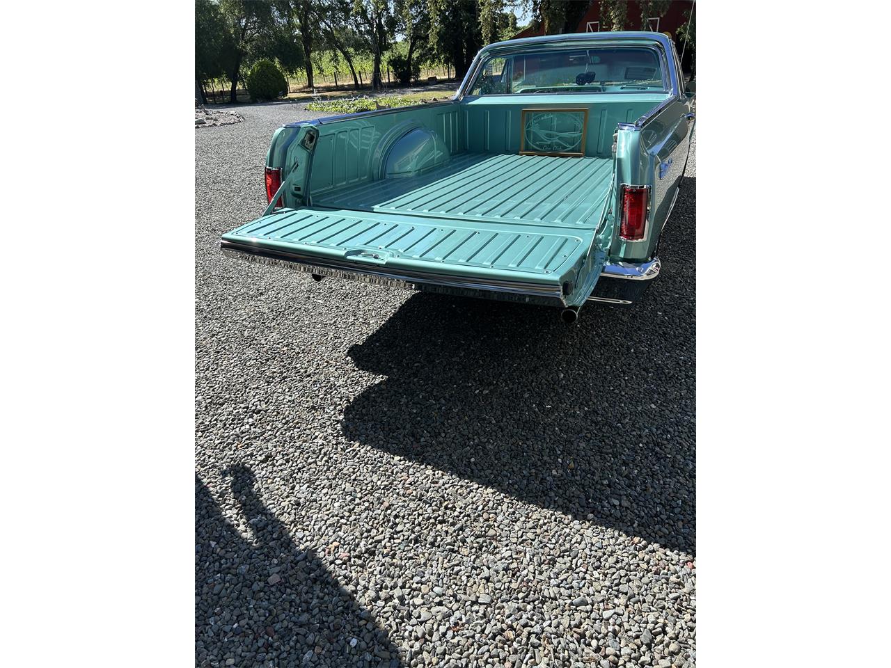 Chevrolet-El-camino-1965-Light-blue-green-Light-blue-green-4
