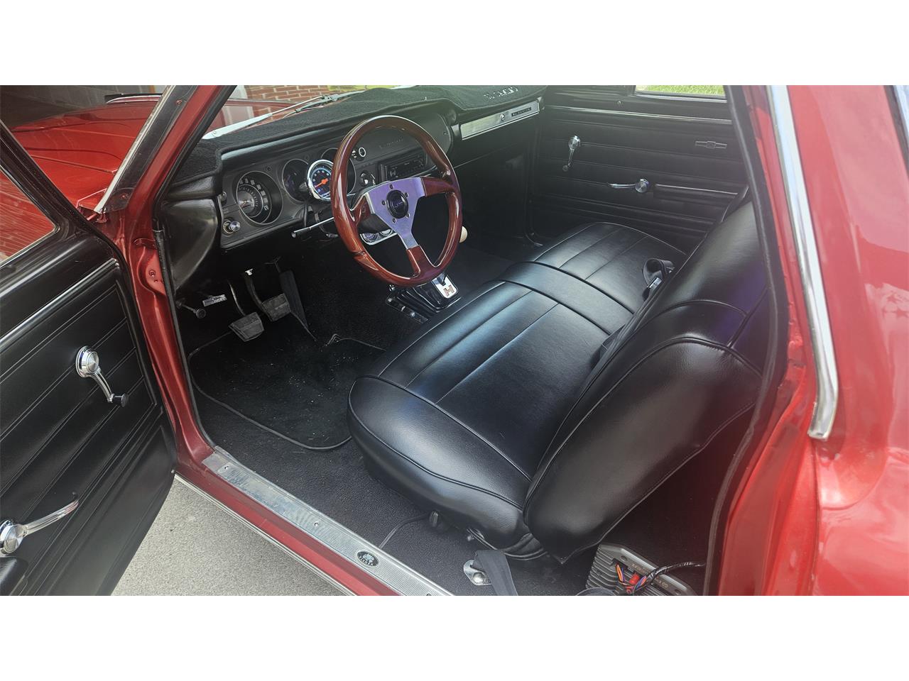 Chevrolet-El-camino-1965-Red-Black-11