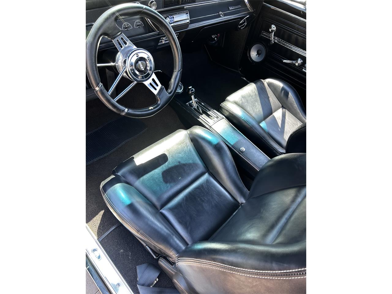 Chevrolet-El-camino-1966-Black-and-champagne-Black-4