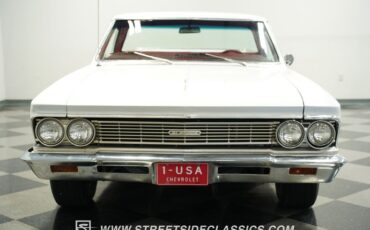 Chevrolet-El-camino-1966-Ermine-White-Red-23