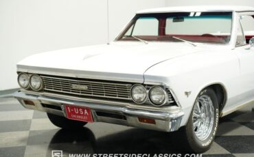 Chevrolet-El-camino-1966-Ermine-White-Red-24