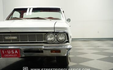 Chevrolet-El-camino-1966-Ermine-White-Red-25