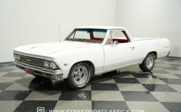 Chevrolet-El-camino-1966-Ermine-White-Red-3