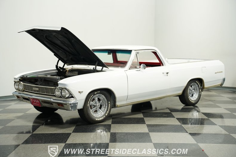 Chevrolet-El-camino-1966-Ermine-White-Red-34