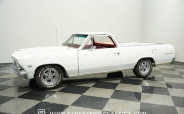 Chevrolet-El-camino-1966-Ermine-White-Red-4
