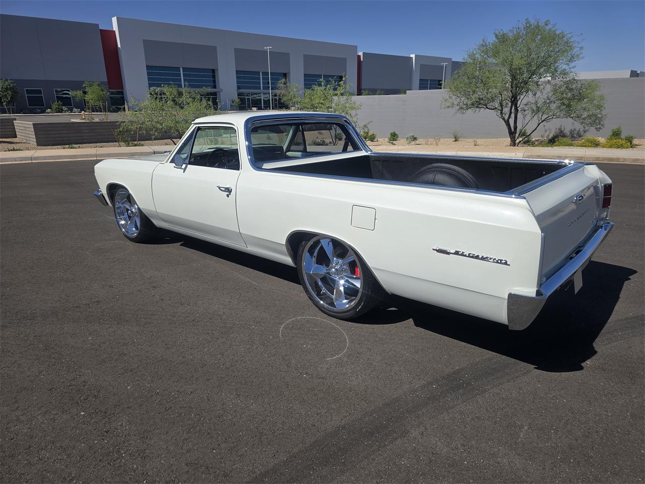 Chevrolet-El-camino-1966-Pearl-White-RedBlack-5