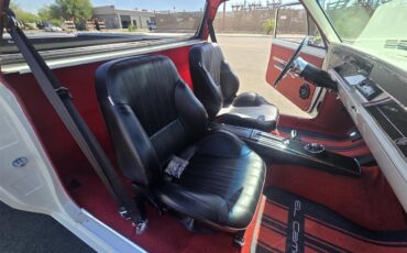 Chevrolet-El-camino-1966-Pearl-White-RedBlack-9
