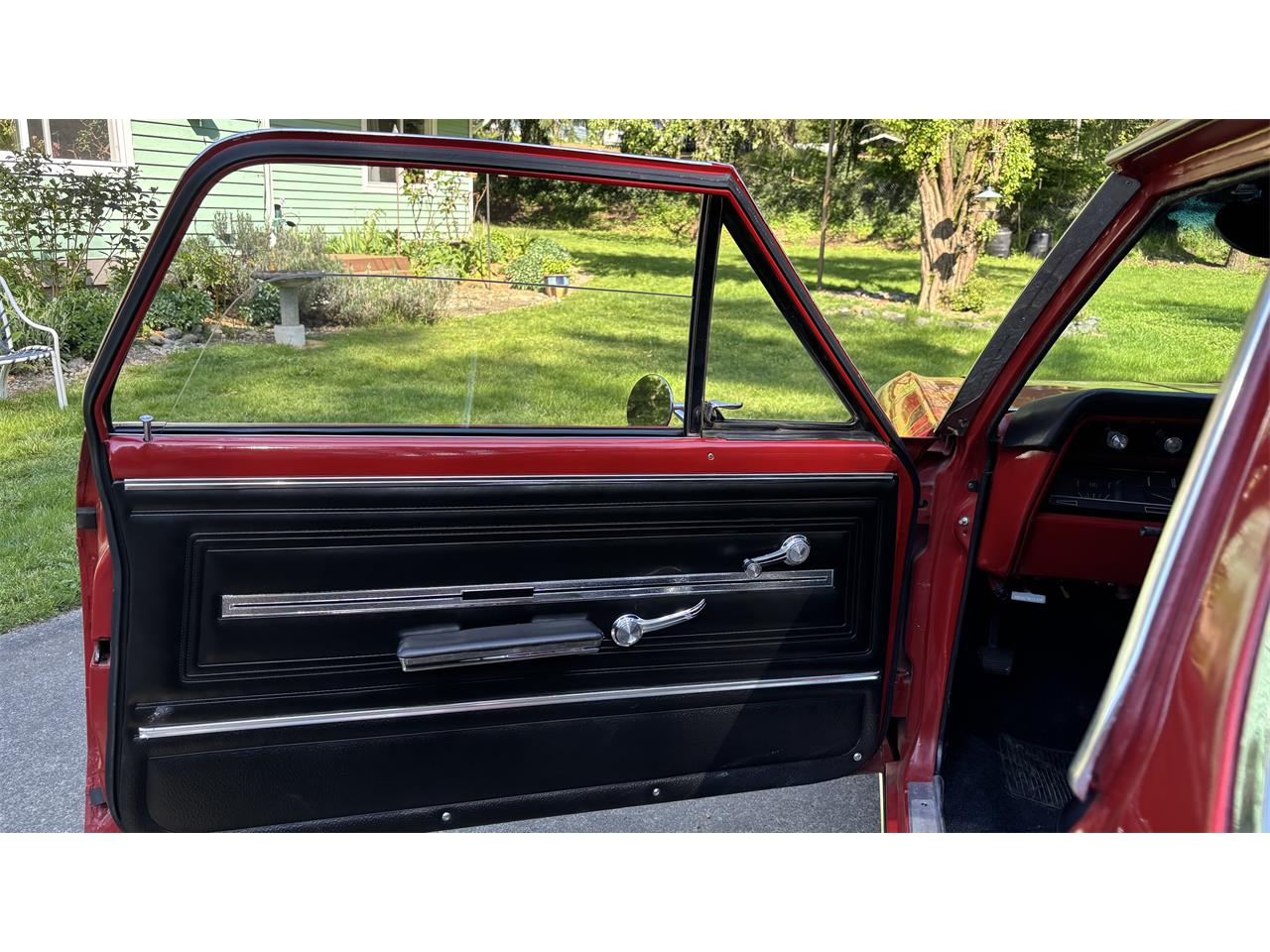 Chevrolet-El-camino-1966-Red-Black-14