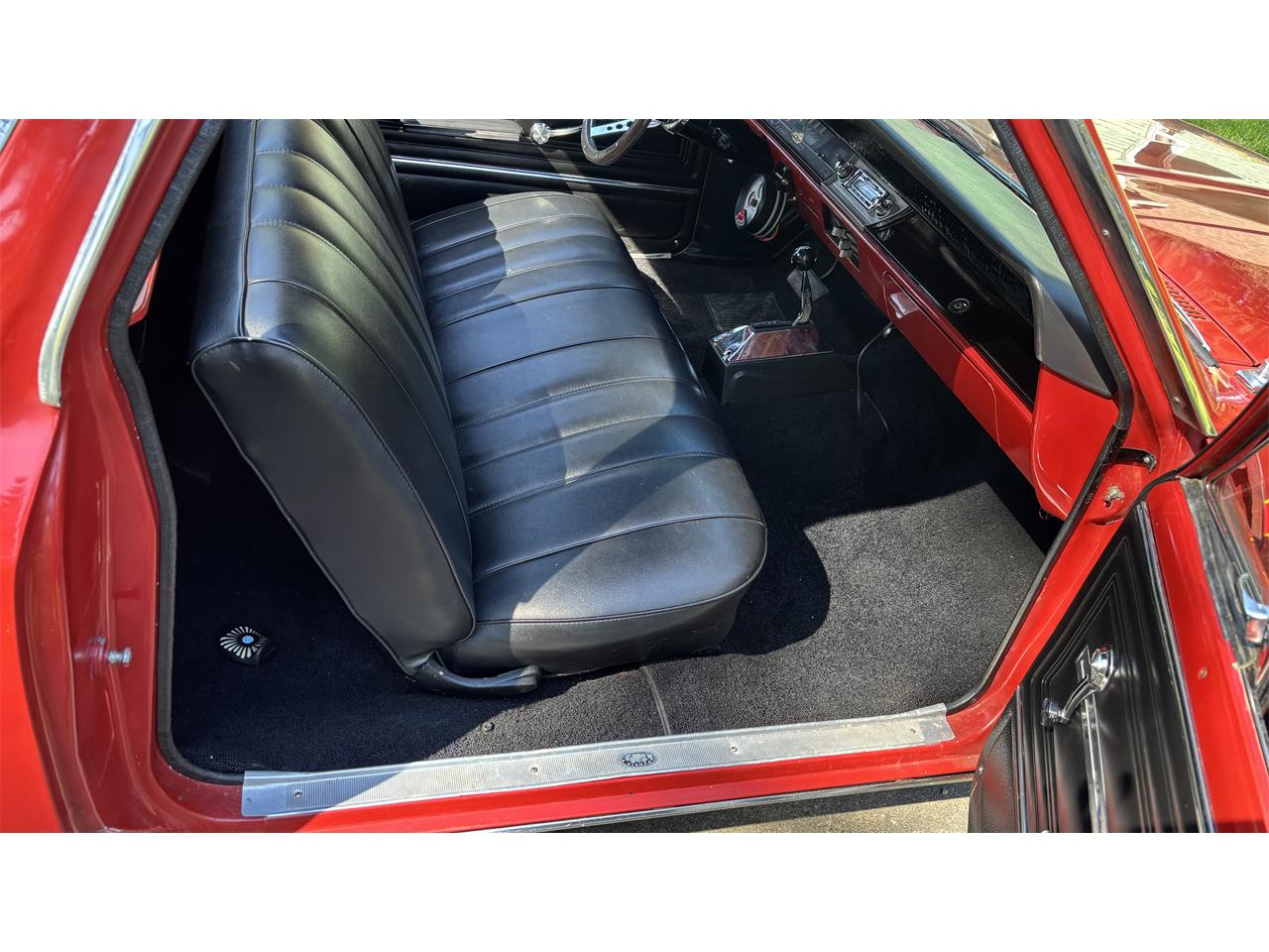 Chevrolet-El-camino-1966-Red-Black-8